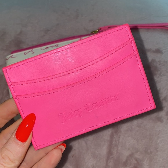 Used Juicy wristlet - Picture 3 of 3